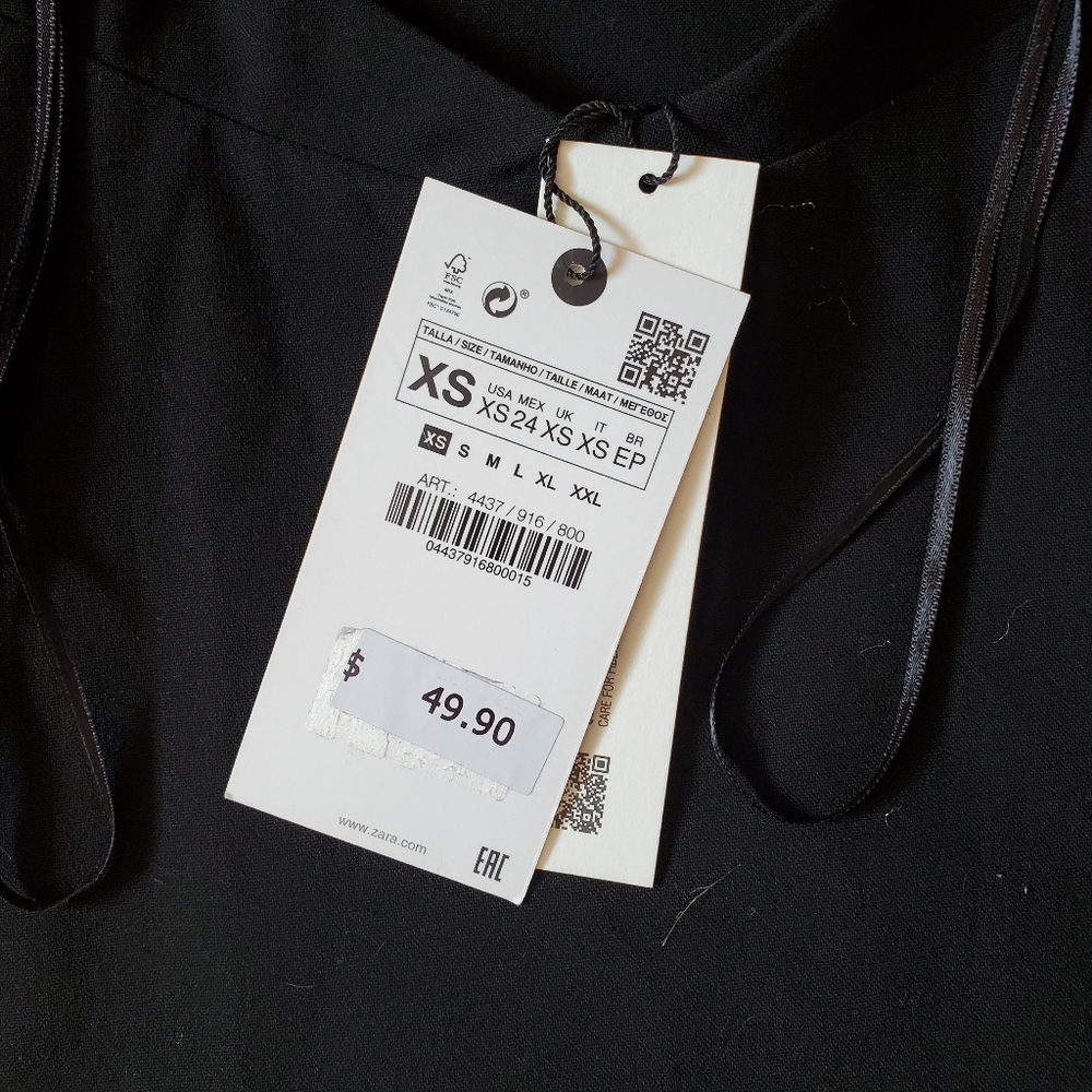 🆕 | Zara Surplice Dress in Black - Picture 8 of 10